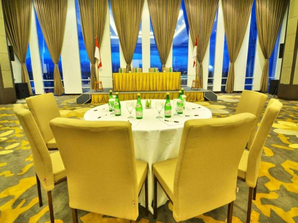 Bogor Valley Hotel מראה חיצוני תמונה