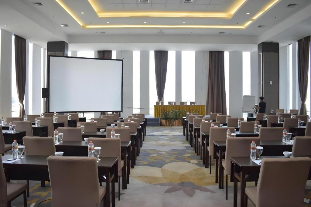 Bogor Valley Hotel מראה חיצוני תמונה