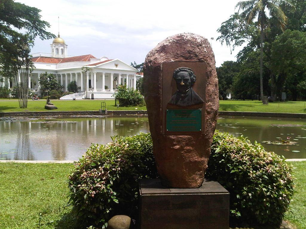 Bogor Valley Hotel מראה חיצוני תמונה